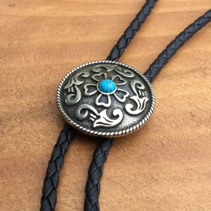 Vintage-style Round Bolo Tie - Image 4