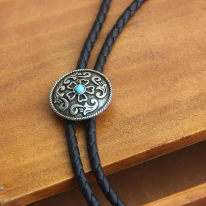 Vintage-style Round Bolo Tie