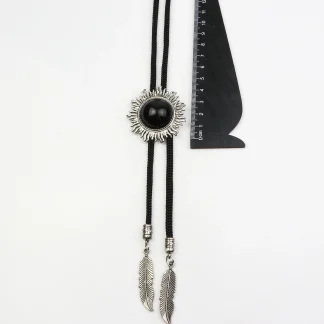 Fashionable Retro Bolo Tie